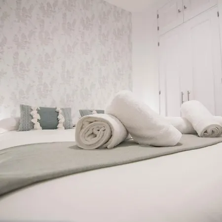 New! Luxury City Center & 2 Balconies Malaga Exterior photo