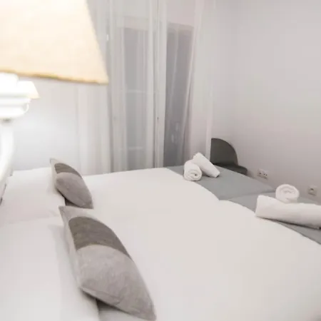 New! Luxury City Center & 2 Balconies Malaga Exterior photo
