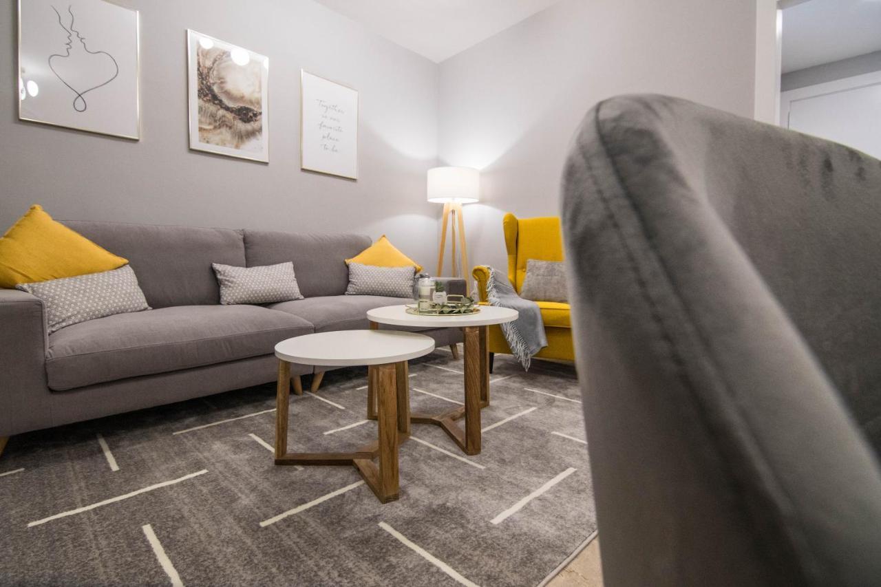 Apartament New! Luxury Center & 2 Balconies Màlaga
